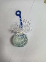 Игрушка-мялка антистресс белая сетка, прозрачный шарик с блестками и синим хвостиком