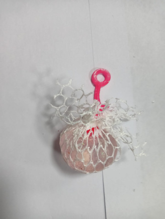 Игрушка-мялка антистресс белая сетка, прозрачный шарик с блестками и розовым хвостиком